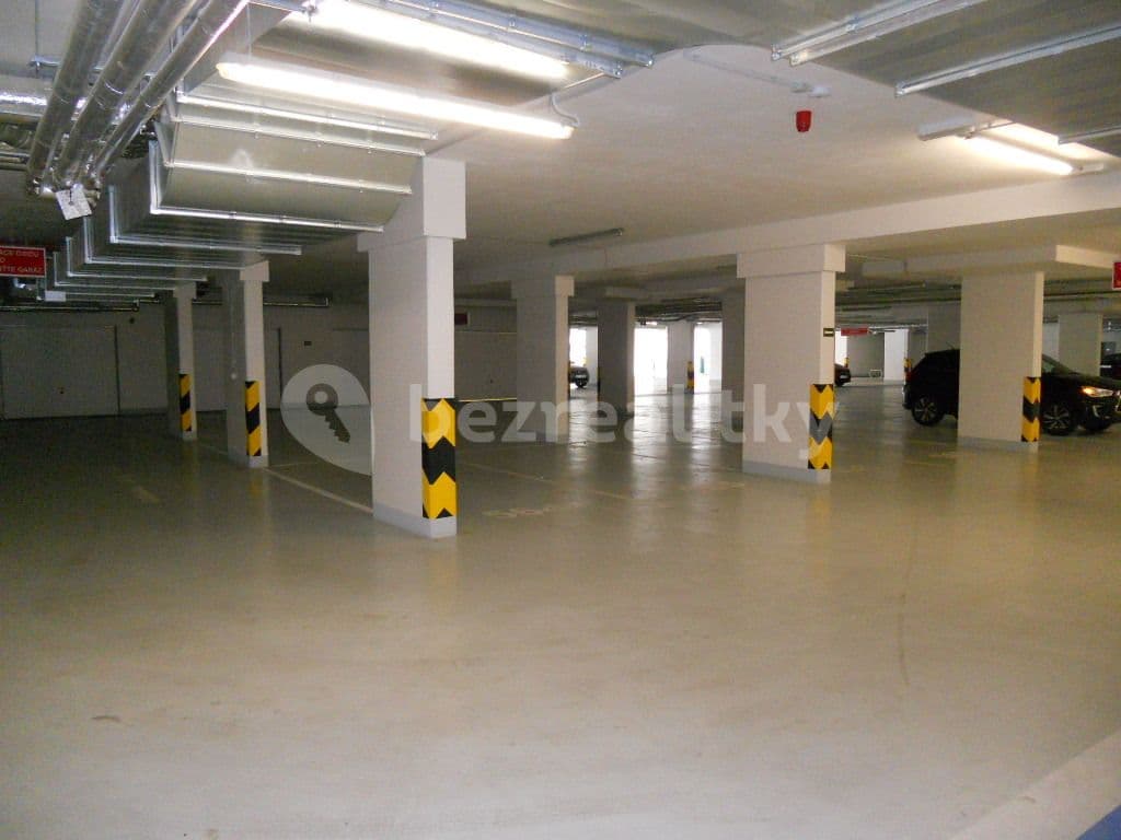 Prenájom bytu 1-izbový 28 m², Olšanská, Praha, Praha Prenájom bytu 1-izbový 28 m², Olšanská, Praha, Praha