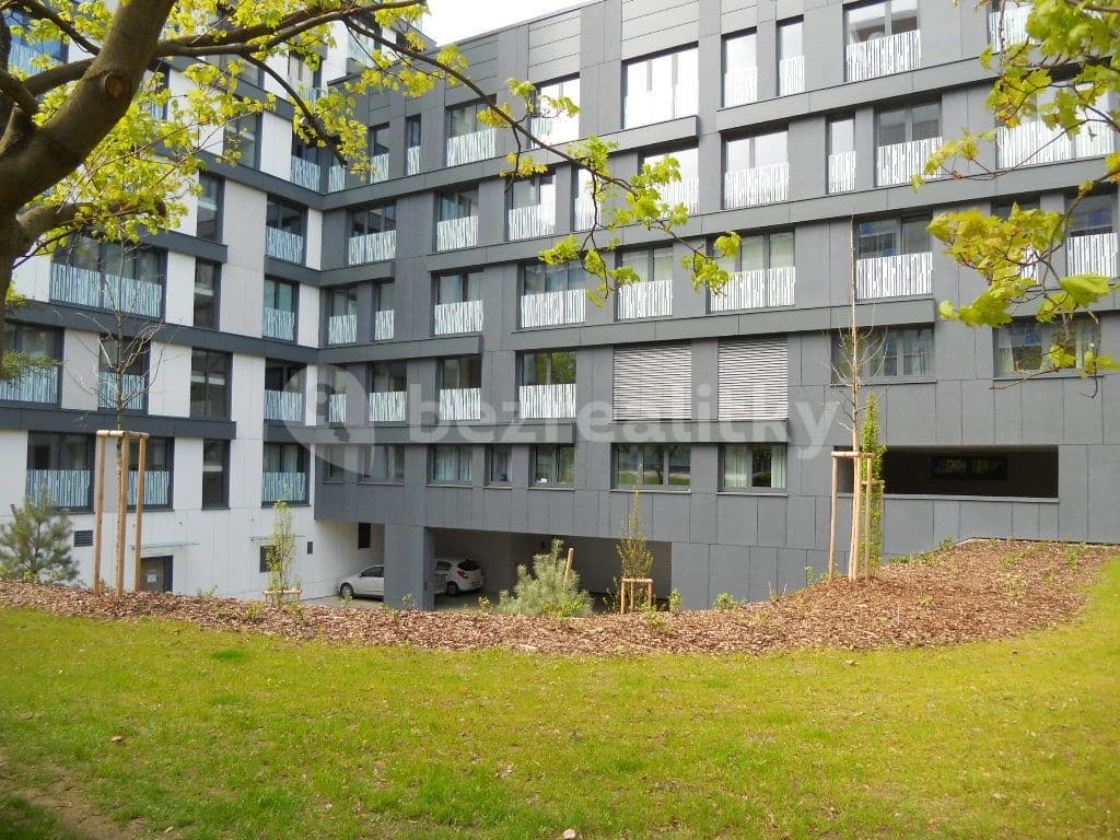 Prenájom bytu 1-izbový 28 m², Olšanská, Praha, Praha Prenájom bytu 1-izbový 28 m², Olšanská, Praha, Praha