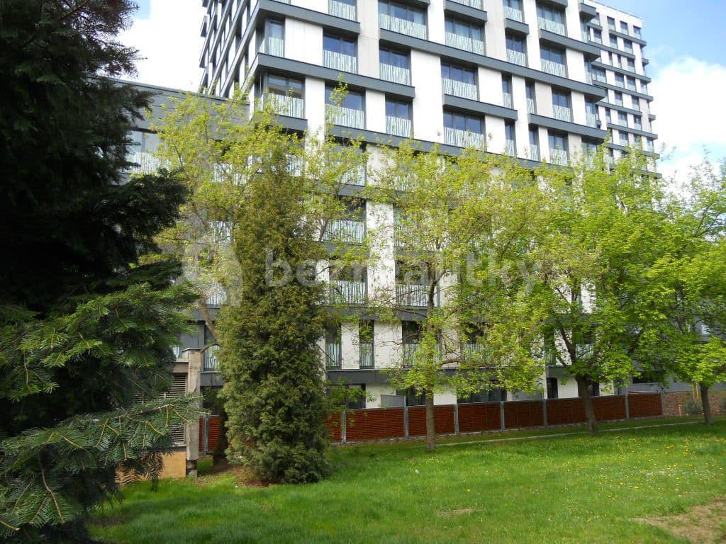 Prenájom bytu 1-izbový 28 m², Olšanská, Praha, Praha Prenájom bytu 1-izbový 28 m², Olšanská, Praha, Praha
