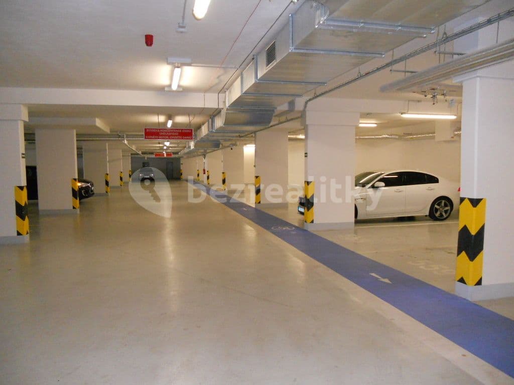 Prenájom bytu 1-izbový 28 m², Olšanská, Praha, Praha Prenájom bytu 1-izbový 28 m², Olšanská, Praha, Praha