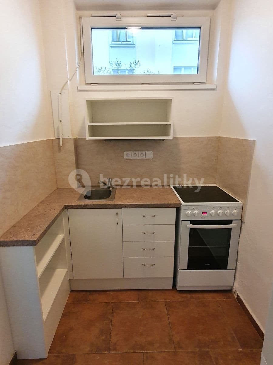 Prenájom bytu 1-izbový 41 m², Terronská, Praha, Praha Prenájom bytu 1-izbový 41 m², Terronská, Praha, Praha