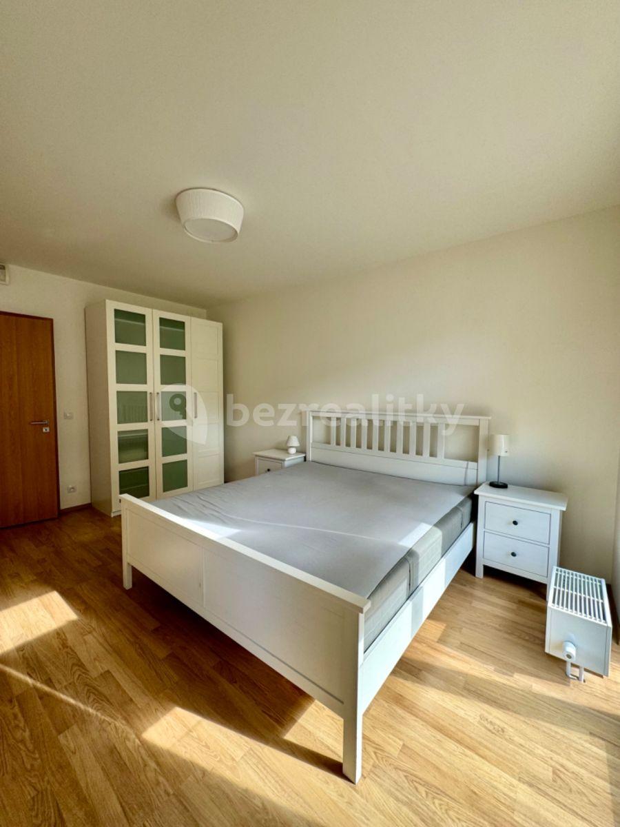 Prenájom bytu 2-izbový 63 m², Na Zlatě, Praha, Praha