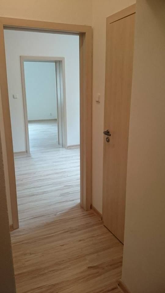 Prenájom bytu 1-izbový 40 m², Obrovského, Ostrava, Moravskoslezský kraj Prenájom bytu 1-izbový 40 m², Obrovského, Ostrava, Moravskoslezský kraj