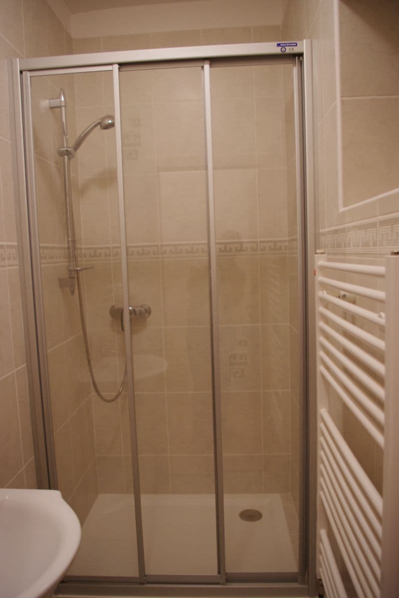 Prenájom bytu 1-izbový 40 m², Obrovského, Ostrava, Moravskoslezský kraj Prenájom bytu 1-izbový 40 m², Obrovského, Ostrava, Moravskoslezský kraj