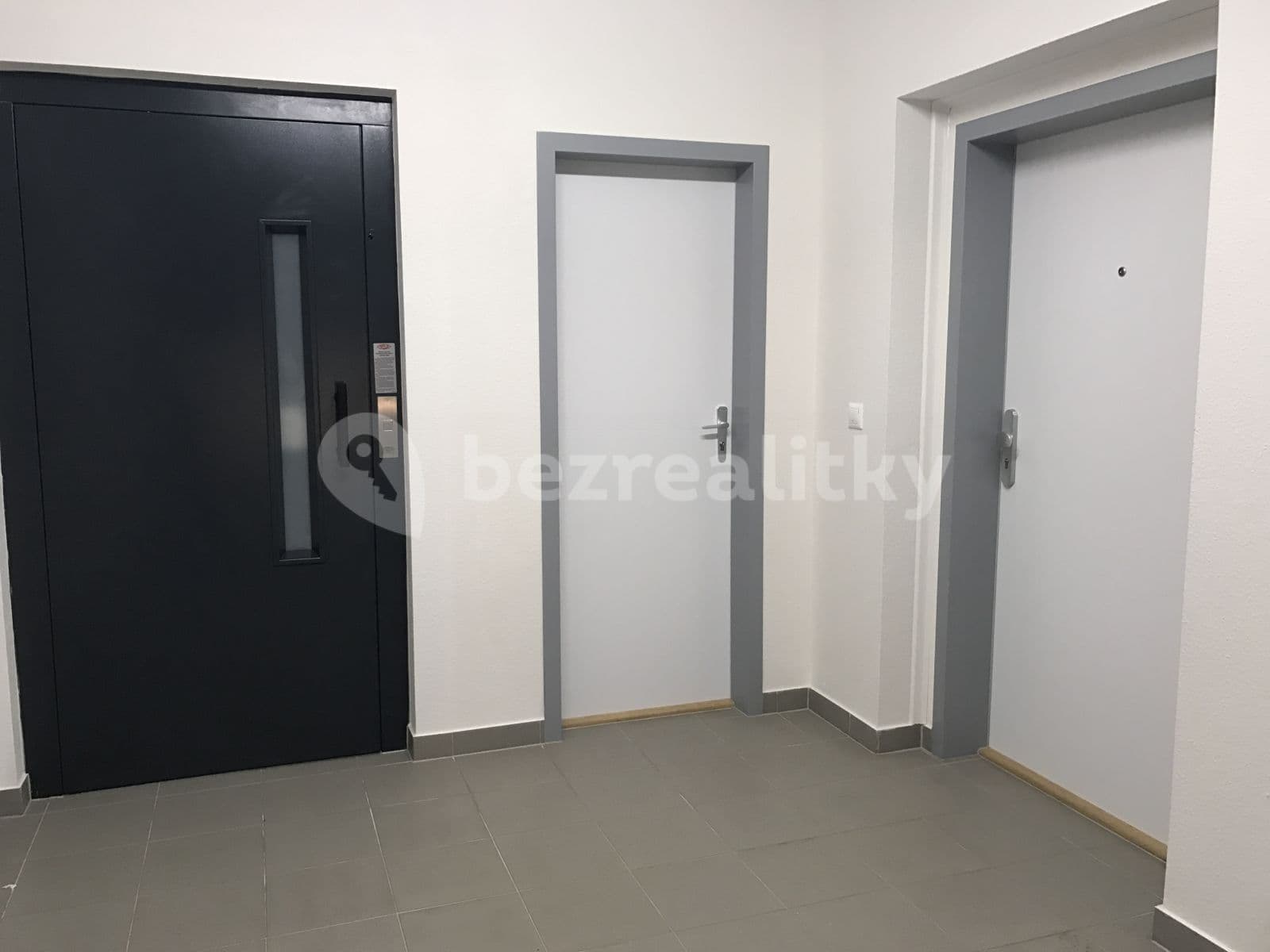 Prenájom bytu 2-izbový 55 m², ulice Generála Selnera, Kladno, Středočeský kraj Prenájom bytu 2-izbový 55 m², ulice Generála Selnera, Kladno, Středočeský kraj