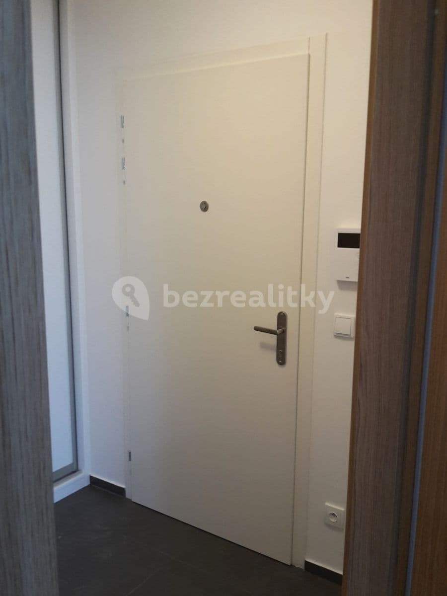 Prenájom bytu 1-izbový 32 m², Čumpelíkova, Praha, Praha Prenájom bytu 1-izbový 32 m², Čumpelíkova, Praha, Praha