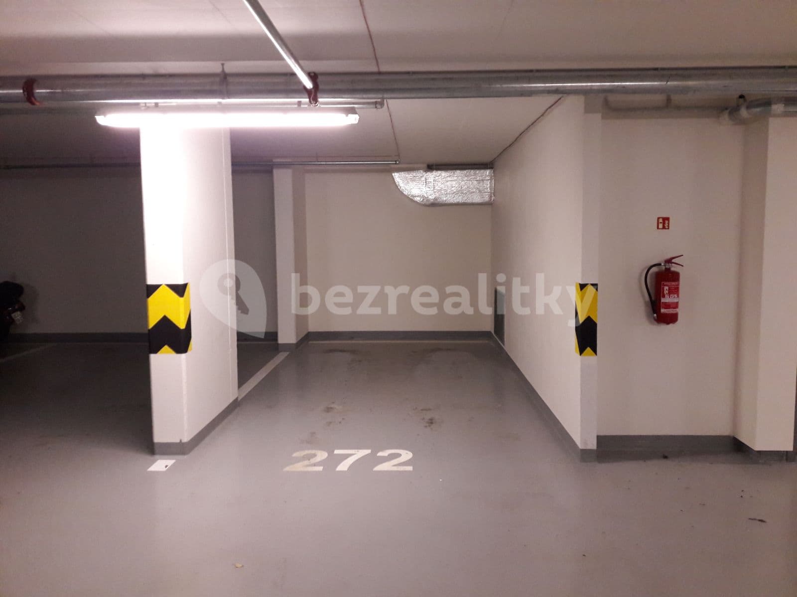 Prenájom bytu 1-izbový 32 m², Čumpelíkova, Praha, Praha Prenájom bytu 1-izbový 32 m², Čumpelíkova, Praha, Praha