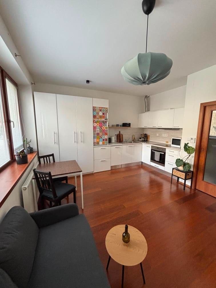 Prenájom bytu 1-izbový 35 m², Musílkova, Praha, Praha Prenájom bytu 1-izbový 35 m², Musílkova, Praha, Praha