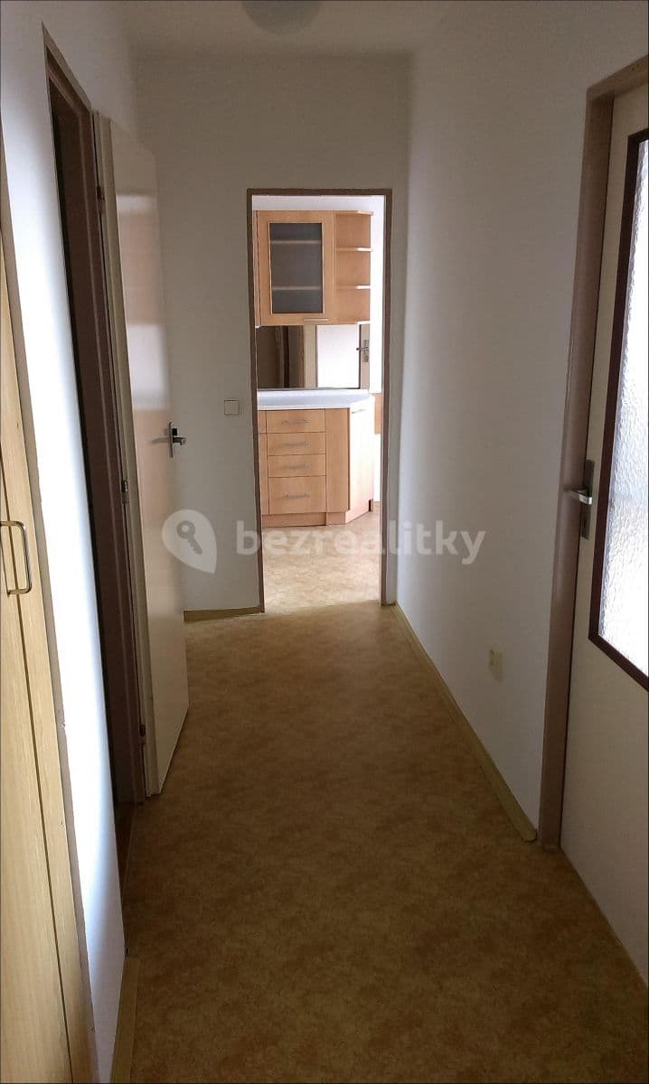 Prenájom bytu 2-izbový 57 m², Pod Zámečkem, Hradec Králové, Královéhradecký kraj Prenájom bytu 2-izbový 57 m², Pod Zámečkem, Hradec Králové, Královéhradecký kraj