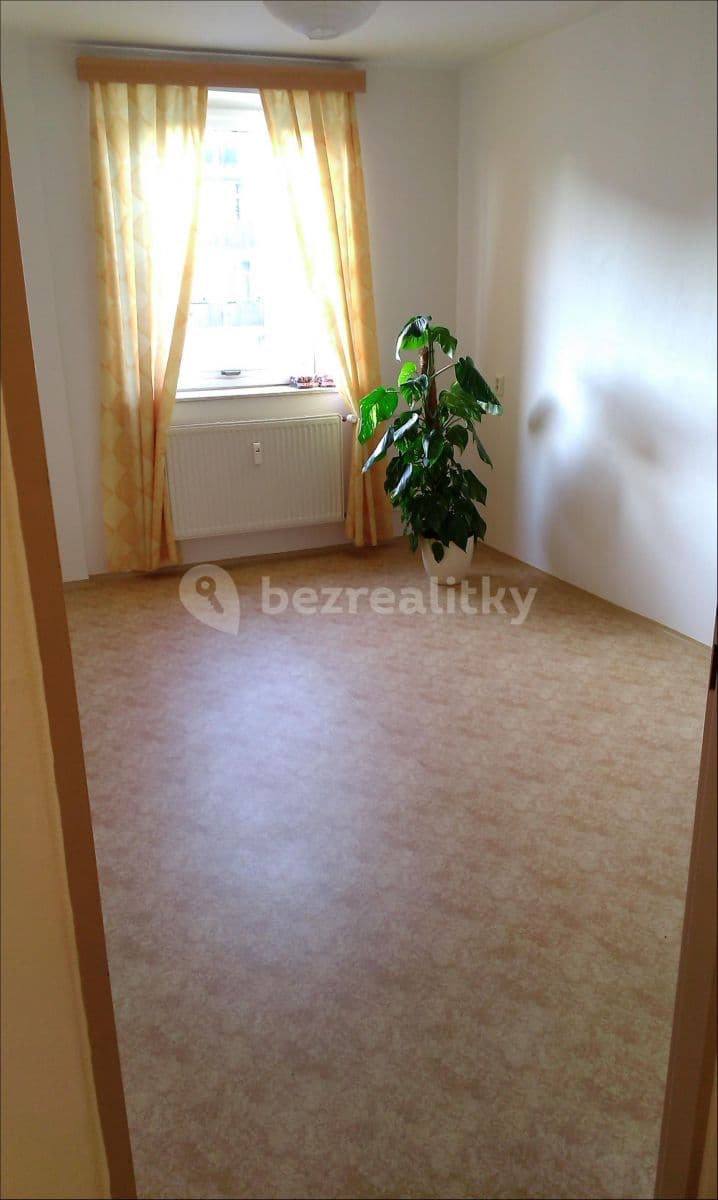 Prenájom bytu 2-izbový 57 m², Pod Zámečkem, Hradec Králové, Královéhradecký kraj Prenájom bytu 2-izbový 57 m², Pod Zámečkem, Hradec Králové, Královéhradecký kraj