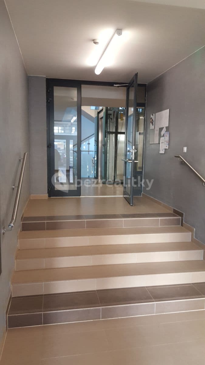 Prenájom bytu 2-izbový 63 m², Na zlatě, Praha, Praha Prenájom bytu 2-izbový 63 m², Na zlatě, Praha, Praha