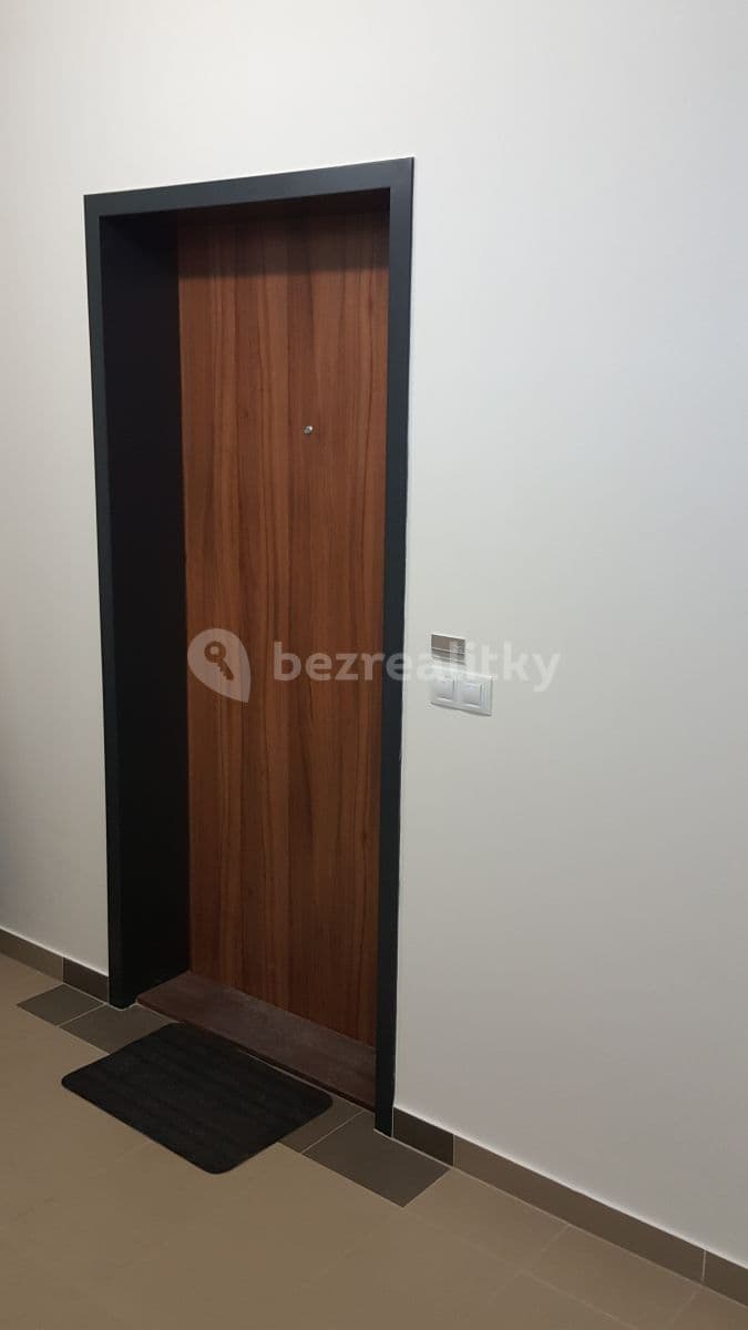 Prenájom bytu 2-izbový 63 m², Na zlatě, Praha, Praha Prenájom bytu 2-izbový 63 m², Na zlatě, Praha, Praha