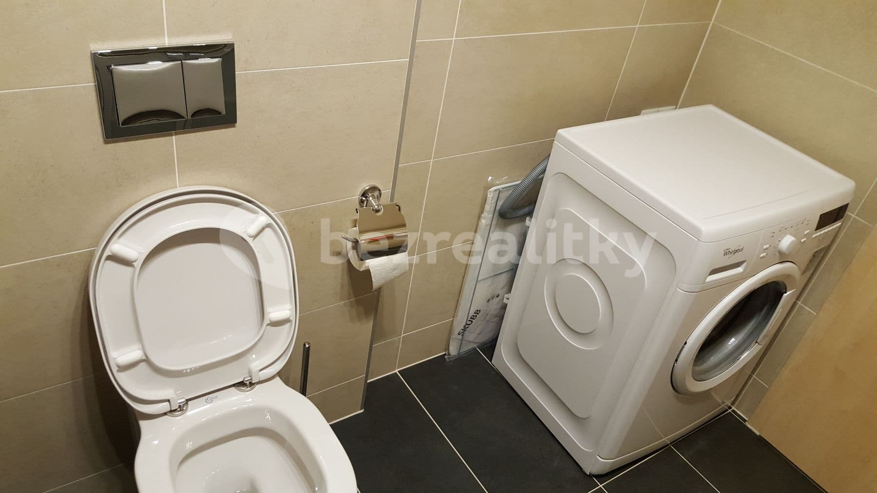 Prenájom bytu 2-izbový 63 m², Na zlatě, Praha, Praha Prenájom bytu 2-izbový 63 m², Na zlatě, Praha, Praha