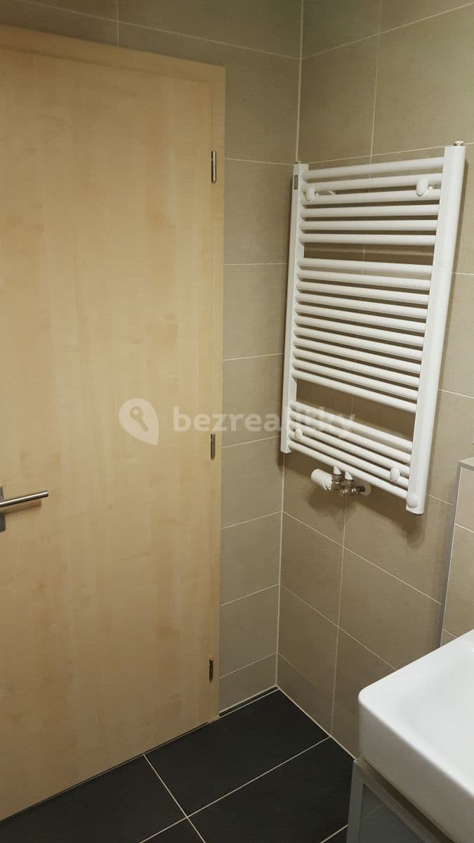 Prenájom bytu 2-izbový 63 m², Na zlatě, Praha, Praha Prenájom bytu 2-izbový 63 m², Na zlatě, Praha, Praha