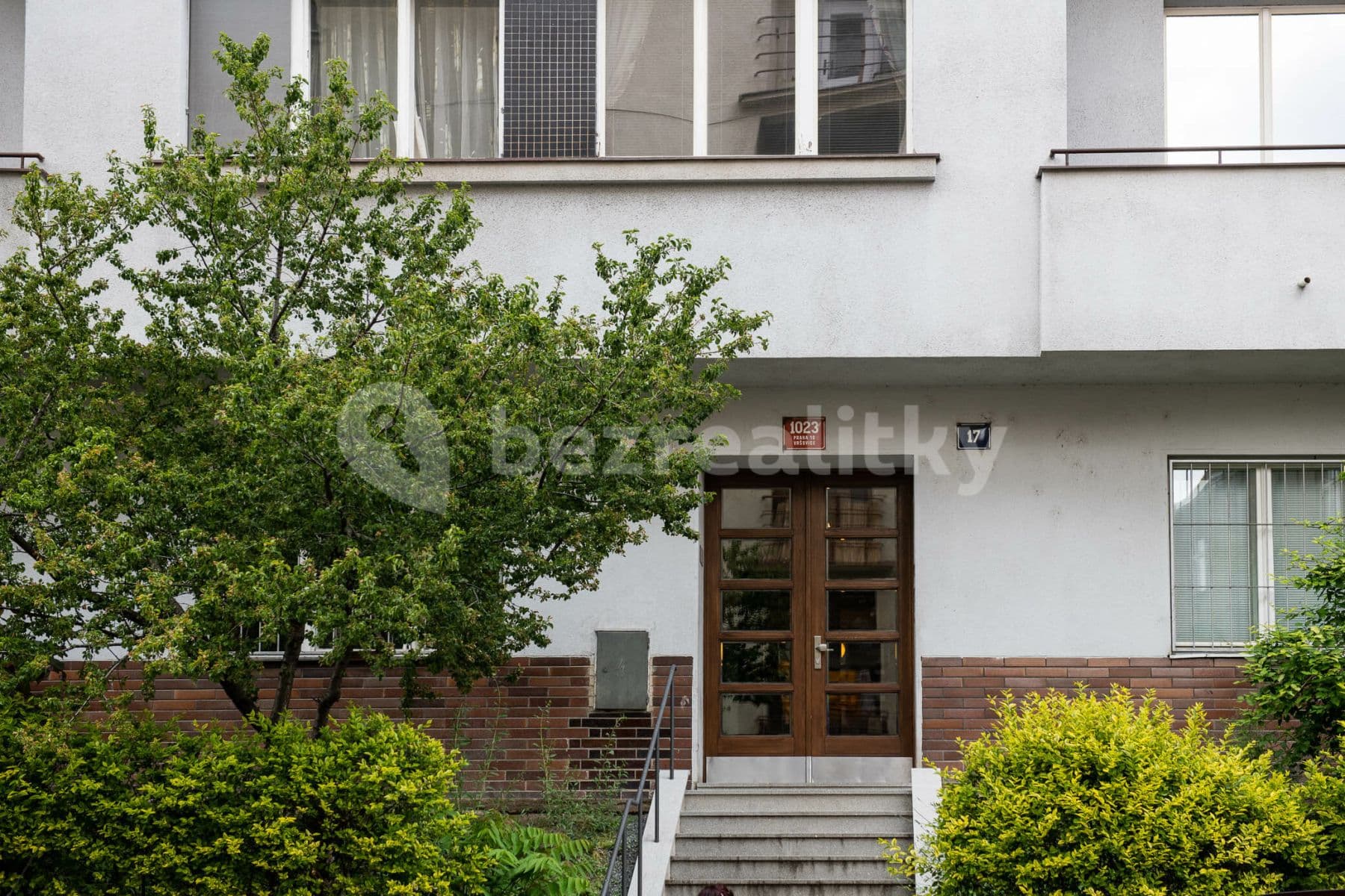 Prenájom bytu 1-izbový 32 m², Bulharská, Praha, Praha Prenájom bytu 1-izbový 32 m², Bulharská, Praha, Praha