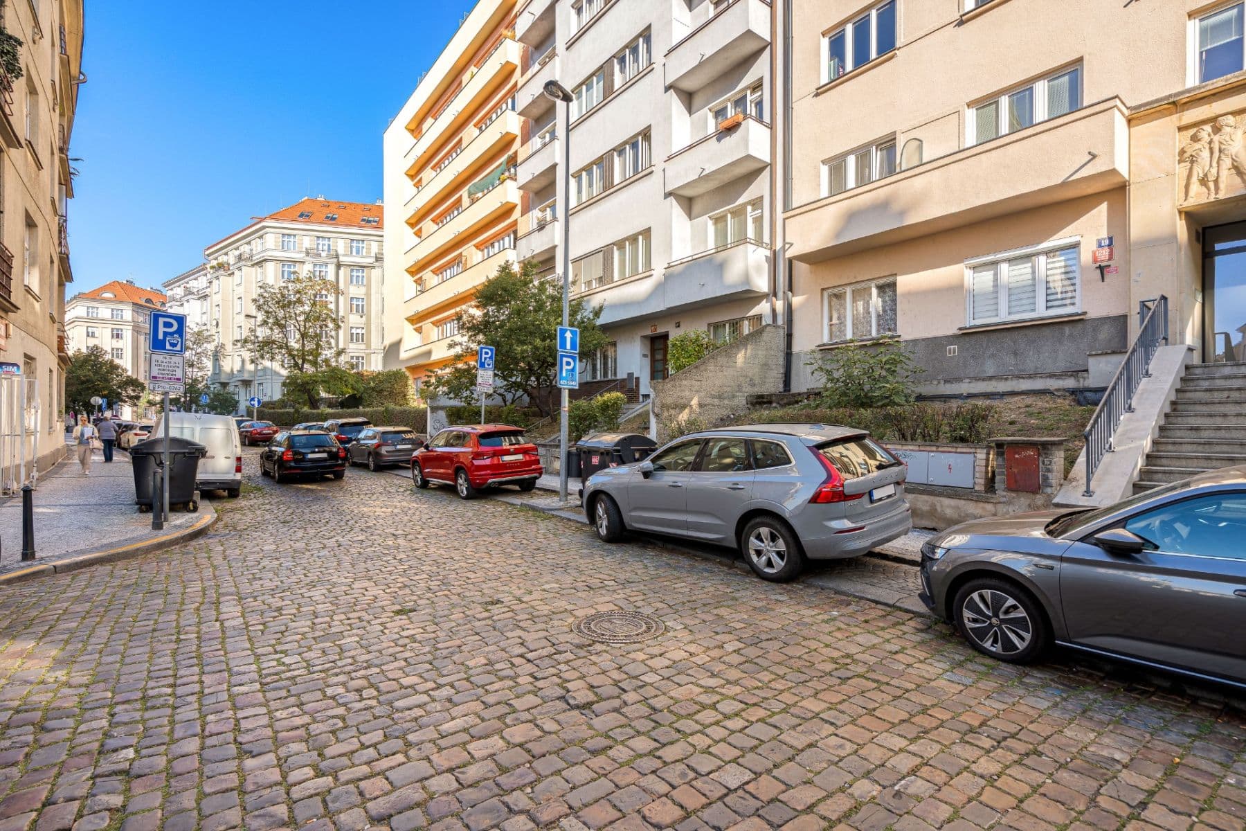 Prenájom bytu 1-izbový 32 m², Bulharská, Praha, Praha Prenájom bytu 1-izbový 32 m², Bulharská, Praha, Praha