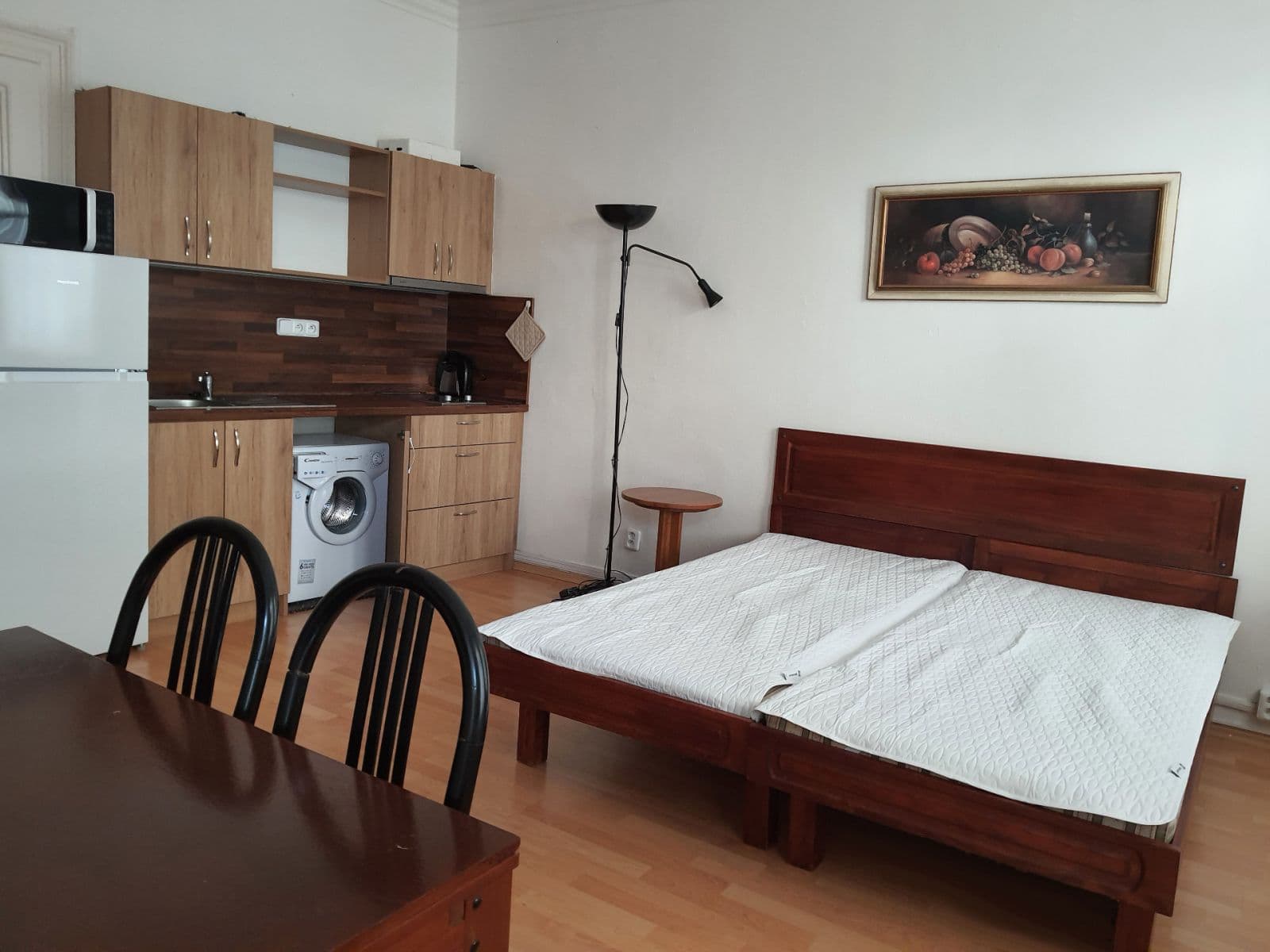 Prenájom bytu 1-izbový 25 m², Na Vinohradu, Praha, Praha Prenájom bytu 1-izbový 25 m², Na Vinohradu, Praha, Praha