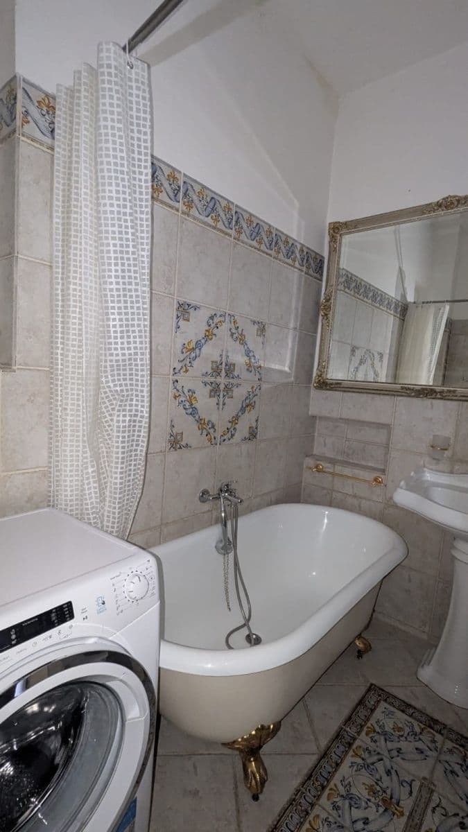 Prenájom bytu 2-izbový 62 m², Kubelíkova, Praha, Praha Prenájom bytu 2-izbový 62 m², Kubelíkova, Praha, Praha