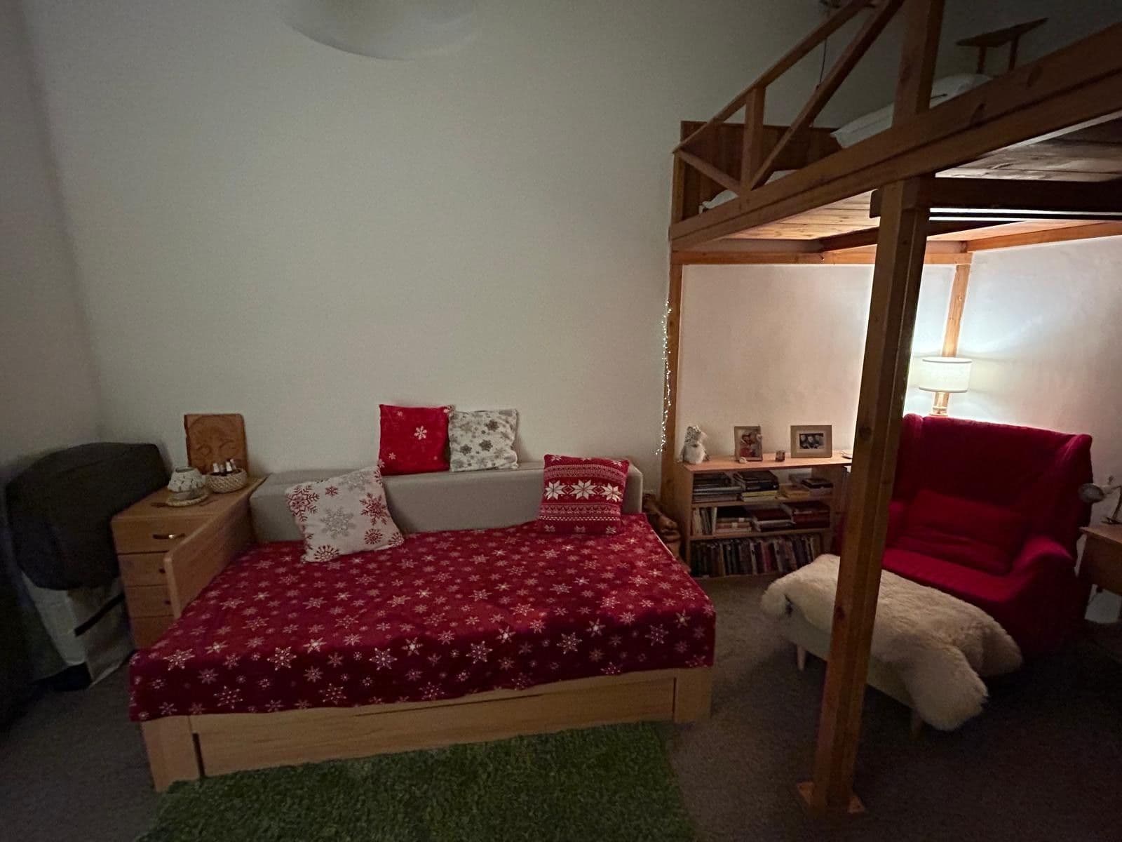 Prenájom bytu 1-izbový 39 m², Tolstého, Praha, Praha Prenájom bytu 1-izbový 39 m², Tolstého, Praha, Praha