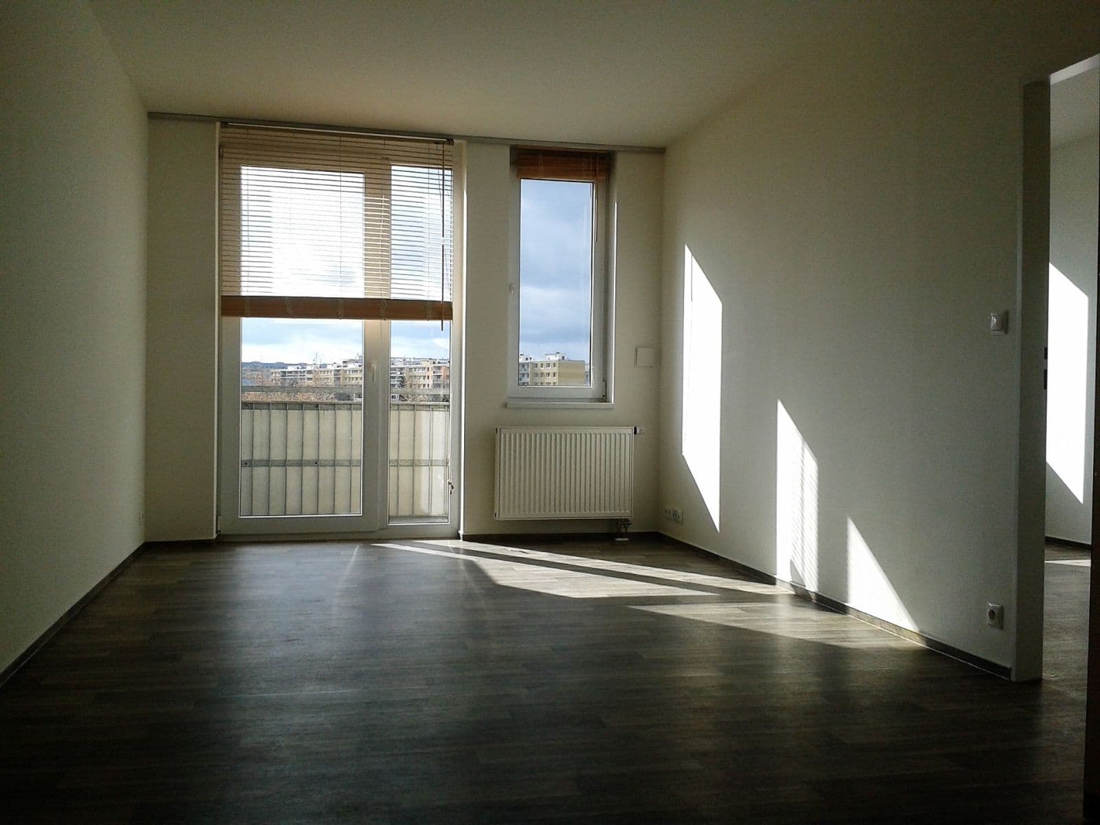 Prenájom bytu 2-izbový 53 m², Zlonická, Praha, Praha Prenájom bytu 2-izbový 53 m², Zlonická, Praha, Praha