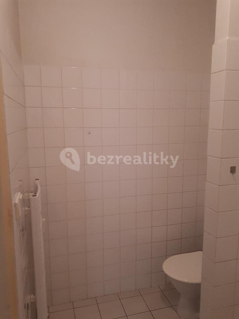 Prenájom bytu 1-izbový 36 m², Družstevní, Chlumec nad Cidlinou, Královéhradecký kraj Prenájom bytu 1-izbový 36 m², Družstevní, Chlumec nad Cidlinou, Královéhradecký kraj