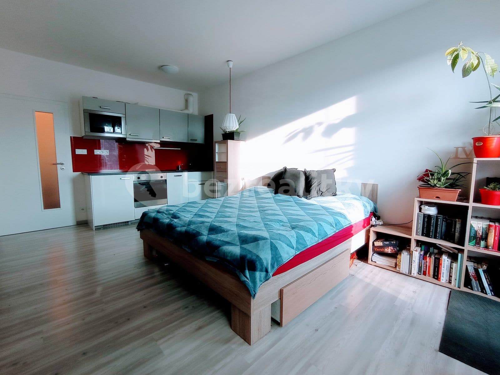 Prenájom bytu 1-izbový 41 m², U Červeného mlýna, Brno, Jihomoravský kraj Prenájom bytu 1-izbový 41 m², U Červeného mlýna, Brno, Jihomoravský kraj