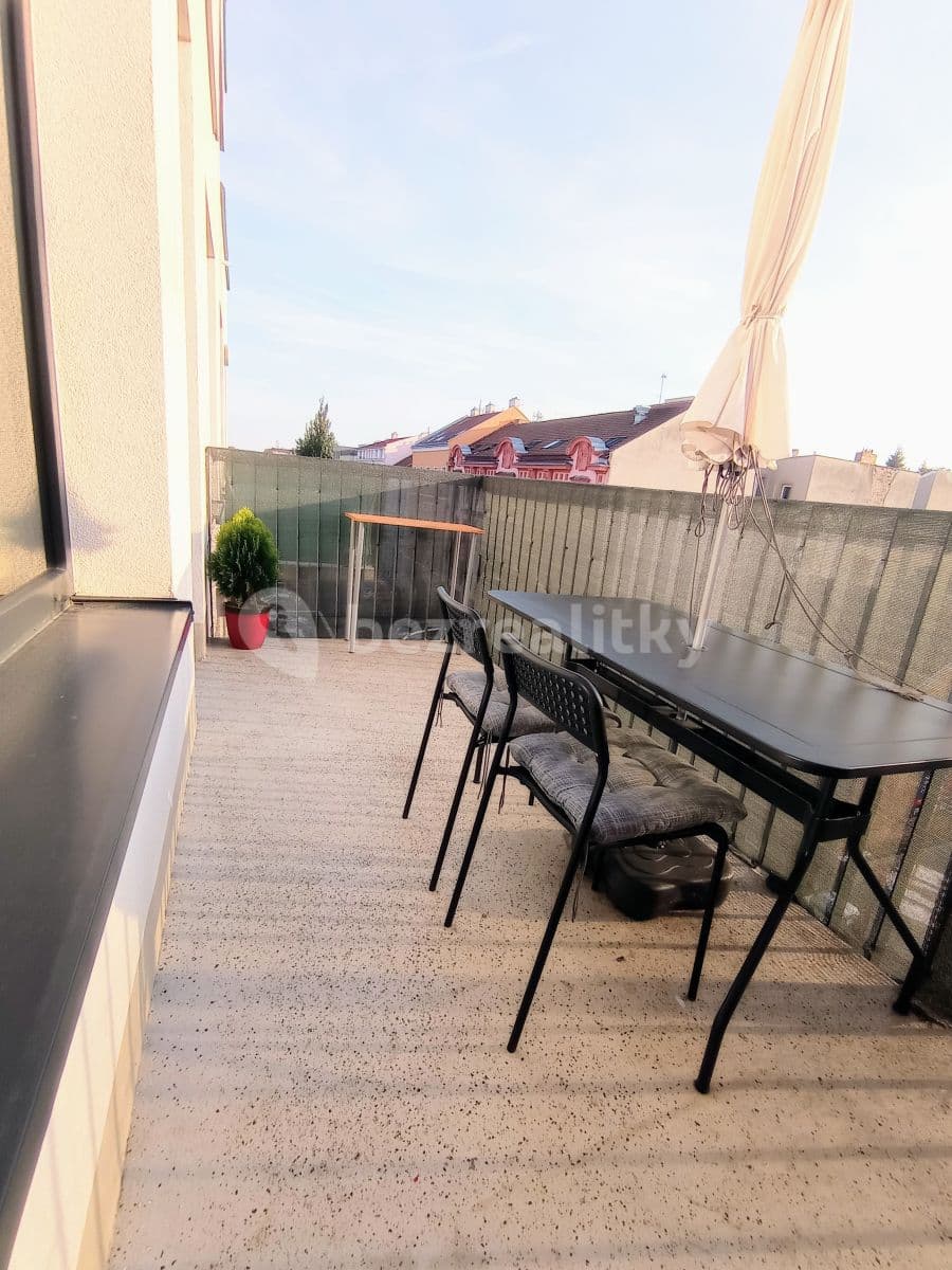 Prenájom bytu 1-izbový 41 m², U Červeného mlýna, Brno, Jihomoravský kraj Prenájom bytu 1-izbový 41 m², U Červeného mlýna, Brno, Jihomoravský kraj