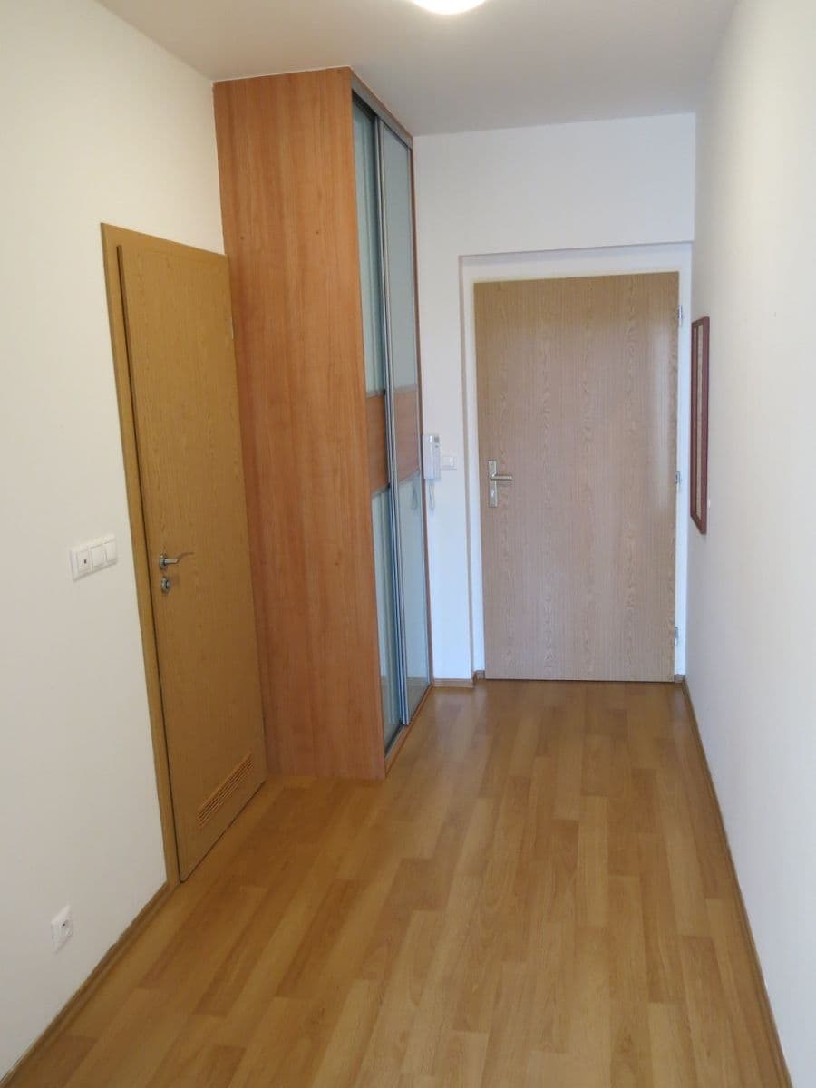 Prenájom bytu 2-izbový 52 m², Václava Trojana, Praha, Praha Prenájom bytu 2-izbový 52 m², Václava Trojana, Praha, Praha