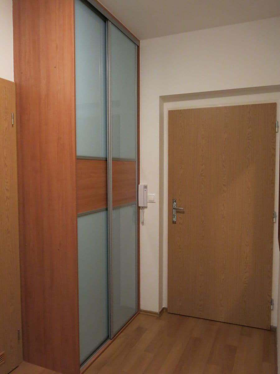 Prenájom bytu 2-izbový 52 m², Václava Trojana, Praha, Praha Prenájom bytu 2-izbový 52 m², Václava Trojana, Praha, Praha