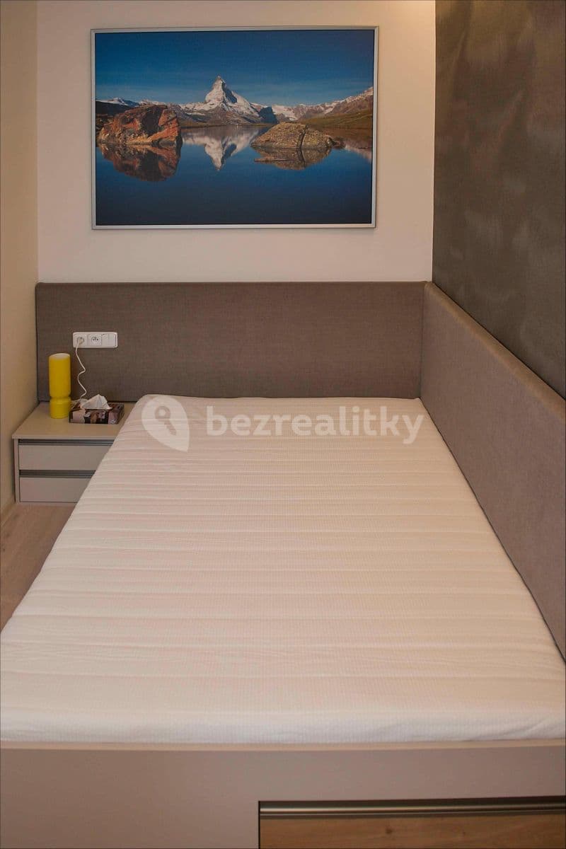 Prenájom bytu 1-izbový 26 m², Kanadská, Olomouc, Olomoucký kraj Prenájom bytu 1-izbový 26 m², Kanadská, Olomouc, Olomoucký kraj