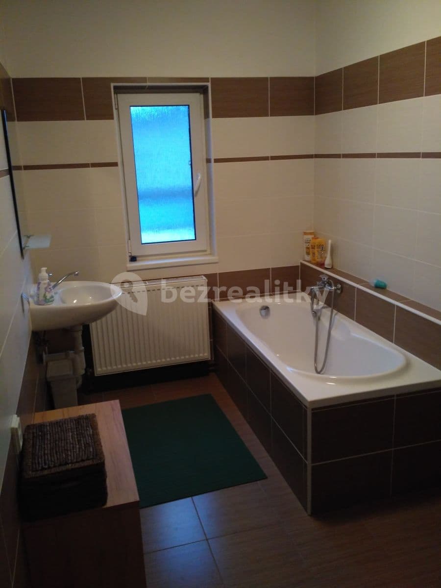 Prenájom bytu 1-izbový 43 m², Odboje, Děčín, Ústecký kraj Prenájom bytu 1-izbový 43 m², Odboje, Děčín, Ústecký kraj