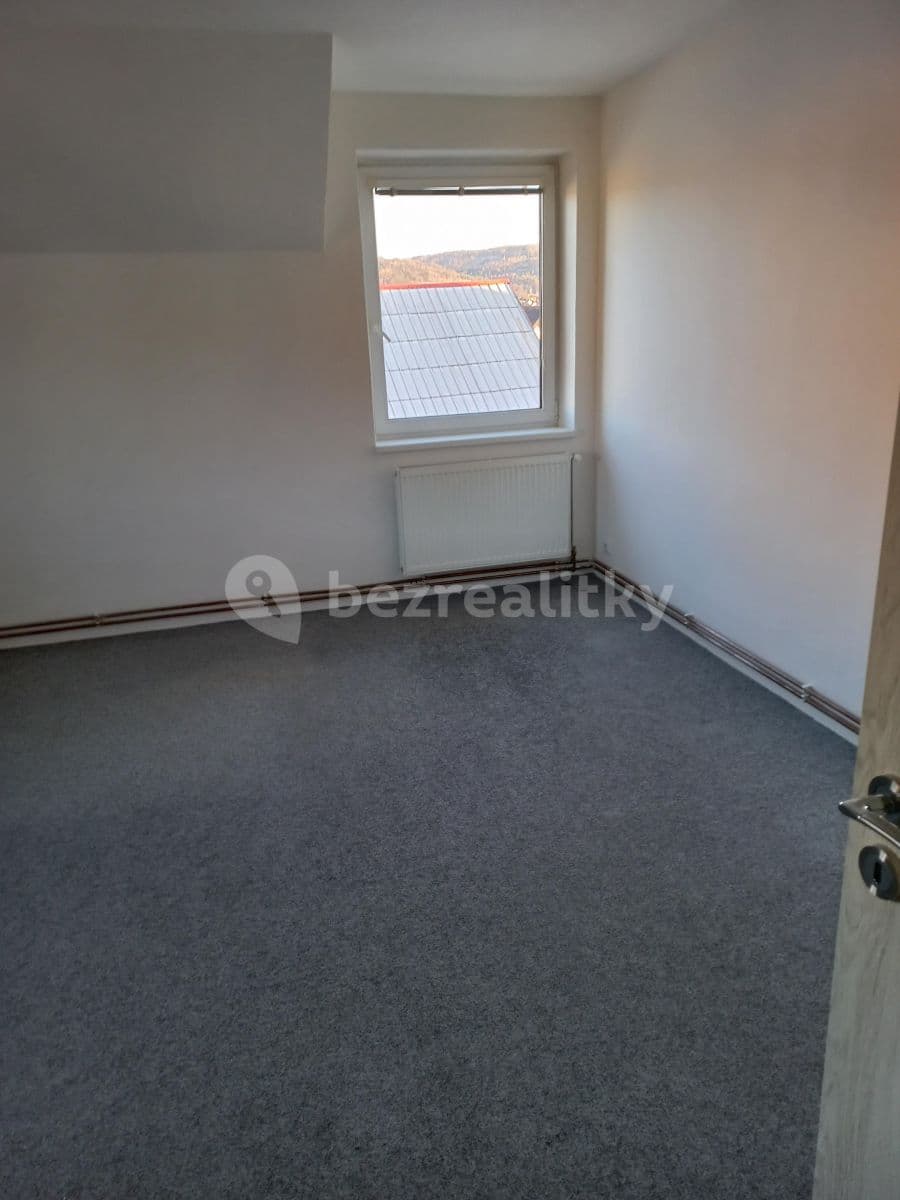 Prenájom bytu 1-izbový 43 m², Odboje, Děčín, Ústecký kraj Prenájom bytu 1-izbový 43 m², Odboje, Děčín, Ústecký kraj