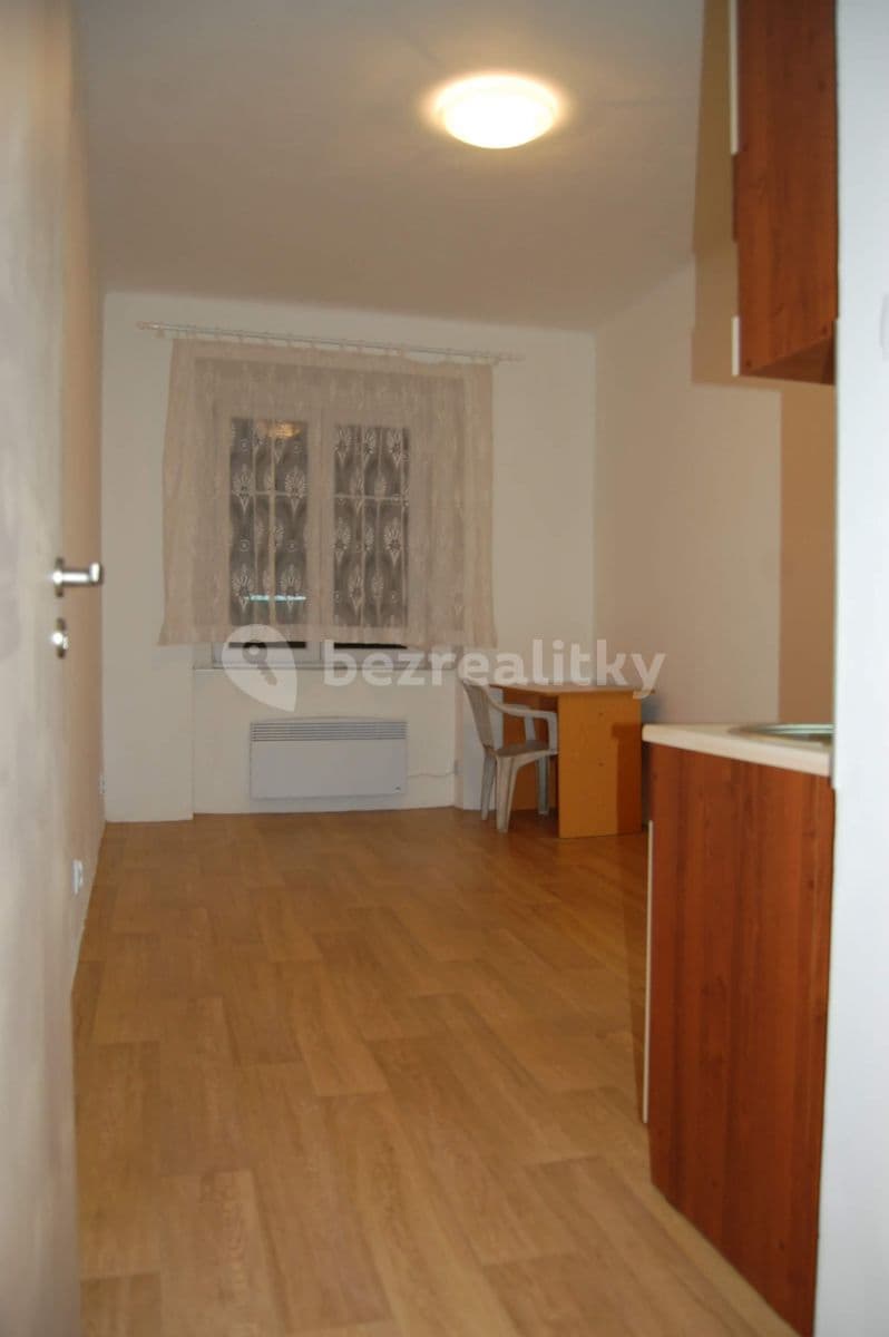 Prenájom bytu 1-izbový 20 m², Záběhlická, Praha, Praha Prenájom bytu 1-izbový 20 m², Záběhlická, Praha, Praha