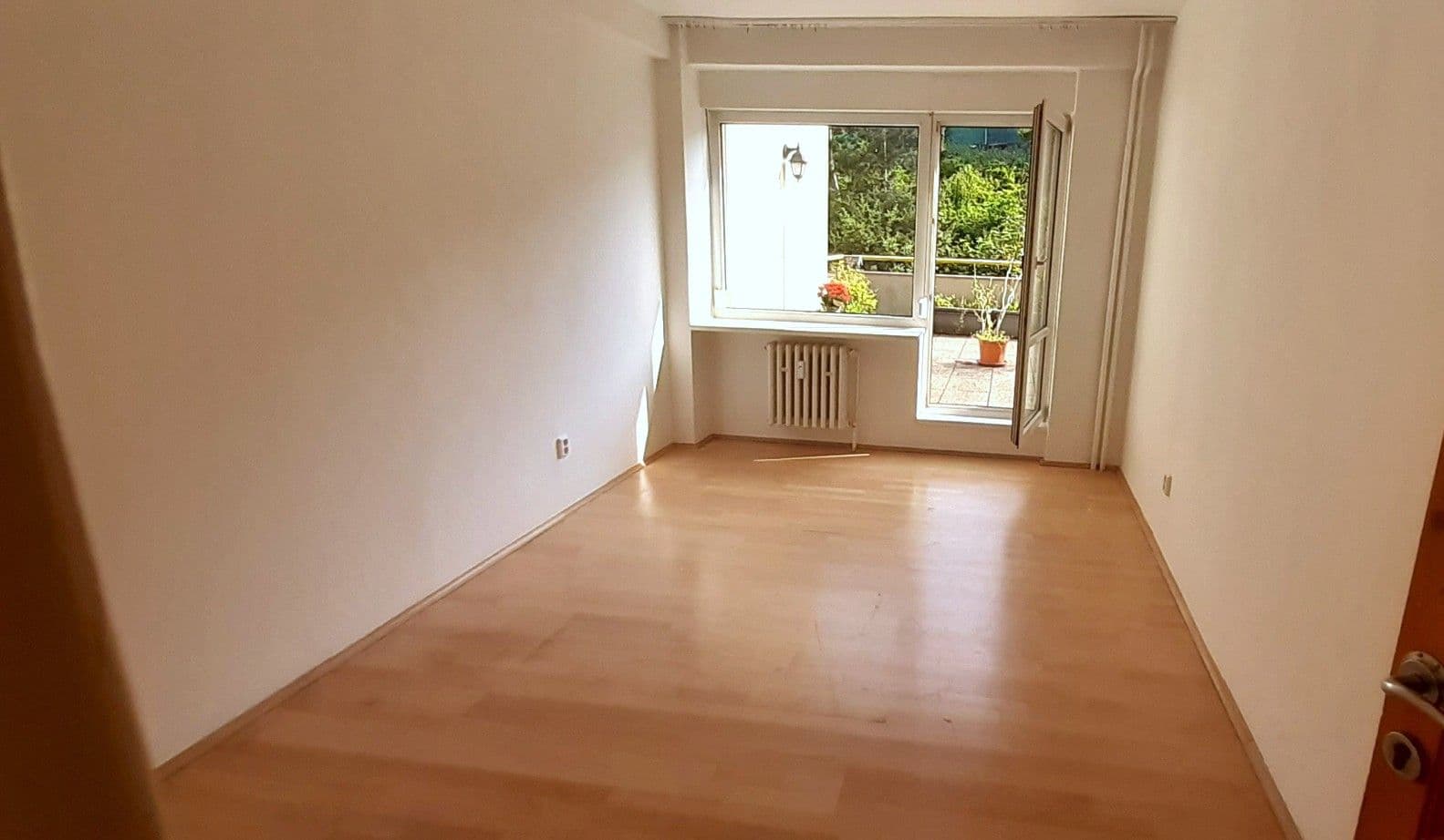 Prenájom bytu 3-izbový 77 m², Ke Dvoru, Praha, Praha Prenájom bytu 3-izbový 77 m², Ke Dvoru, Praha, Praha