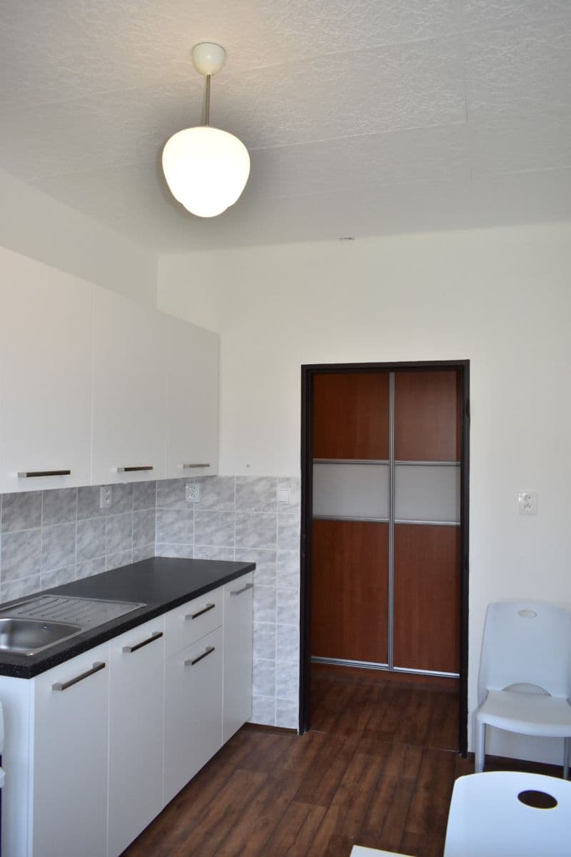 Prenájom bytu 2-izbový 72 m², Klenčí pod Čerchovem, Plzeňský kraj Prenájom bytu 2-izbový 72 m², Klenčí pod Čerchovem, Plzeňský kraj