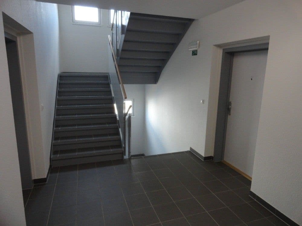 Prenájom bytu 2-izbový 44 m², ulice Generála Selnera, Kladno, Středočeský kraj Prenájom bytu 2-izbový 44 m², ulice Generála Selnera, Kladno, Středočeský kraj