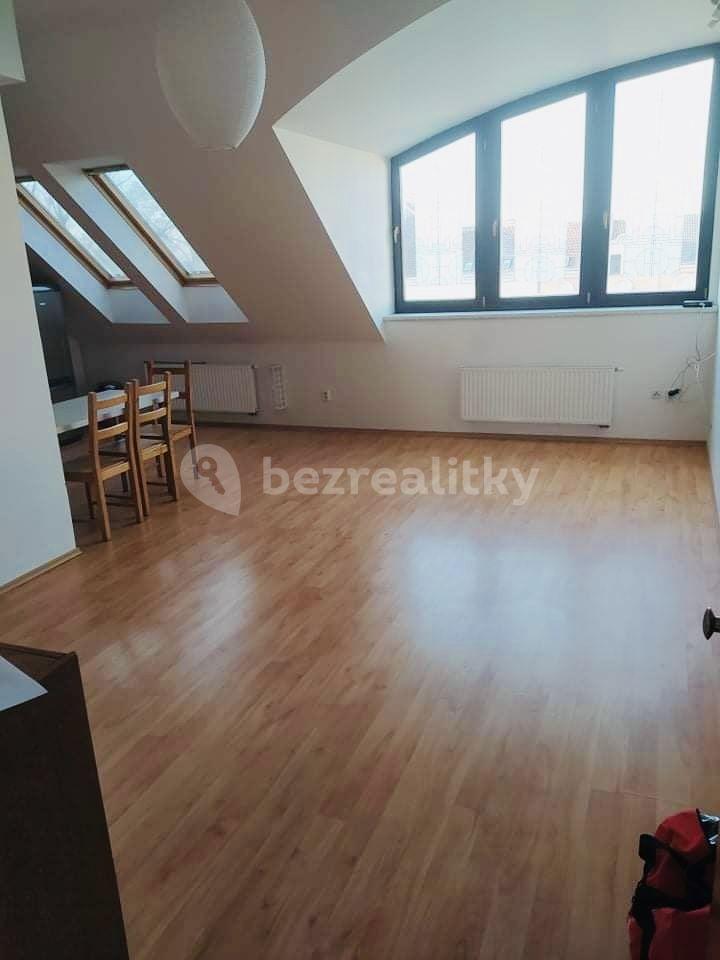Prenájom bytu 2-izbový 54 m², náměstí Republiky, Brno, Jihomoravský kraj