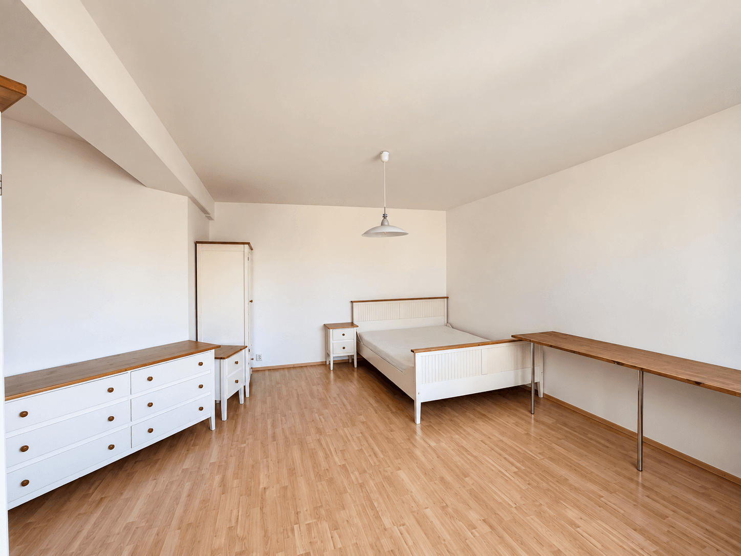 Prenájom bytu 4-izbový 124 m², Ve Střešovičkách, Praha, Praha Prenájom bytu 4-izbový 124 m², Ve Střešovičkách, Praha, Praha
