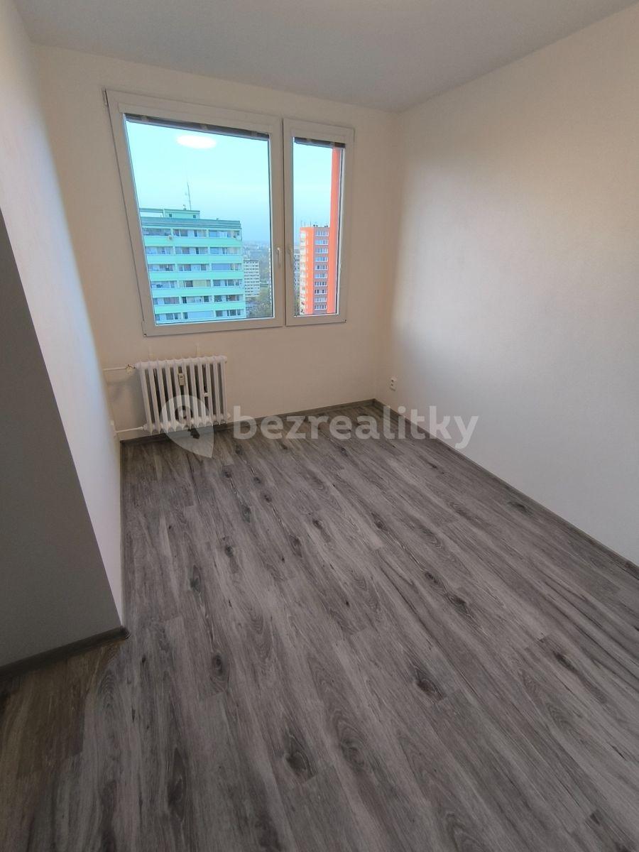 Prenájom bytu 3-izbový 70 m², Hurbanova, Praha, Praha