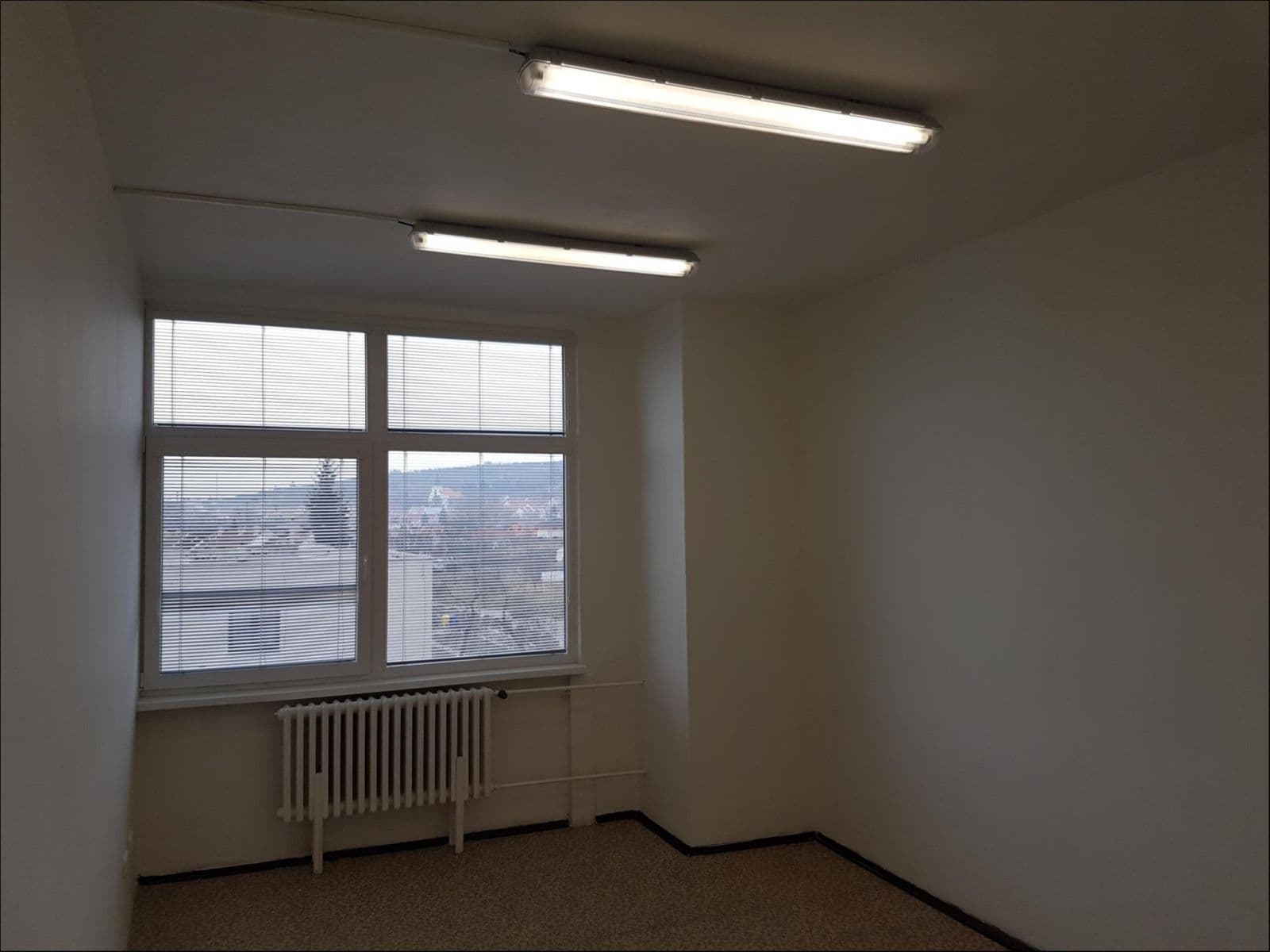 Prenájom kancelárie 18 m², Nádražní, Židlochovice, Jihomoravský kraj Prenájom kancelárie 18 m², Nádražní, Židlochovice, Jihomoravský kraj