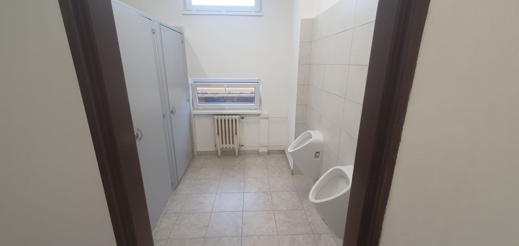 Prenájom kancelárie 18 m², Nádražní, Židlochovice, Jihomoravský kraj Prenájom kancelárie 18 m², Nádražní, Židlochovice, Jihomoravský kraj