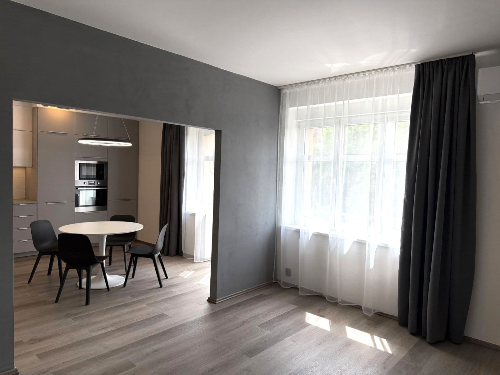 Prenájom bytu 3-izbový 85 m², Malínská, Praha, Praha Prenájom bytu 3-izbový 85 m², Malínská, Praha, Praha