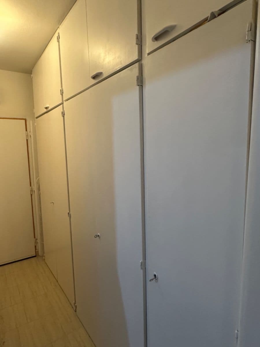 Prenájom bytu 1-izbový 33 m², Studentská, Ostrava, Moravskoslezský kraj Prenájom bytu 1-izbový 33 m², Studentská, Ostrava, Moravskoslezský kraj