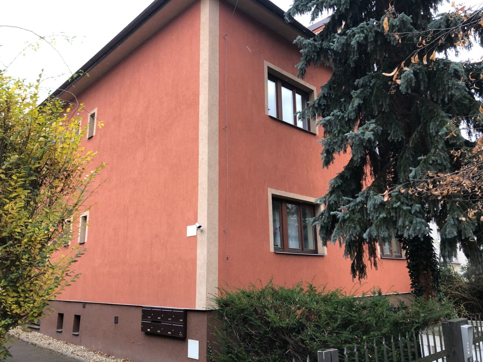 Prenájom bytu 1-izbový 45 m², Káranská, Praha, Praha Prenájom bytu 1-izbový 45 m², Káranská, Praha, Praha