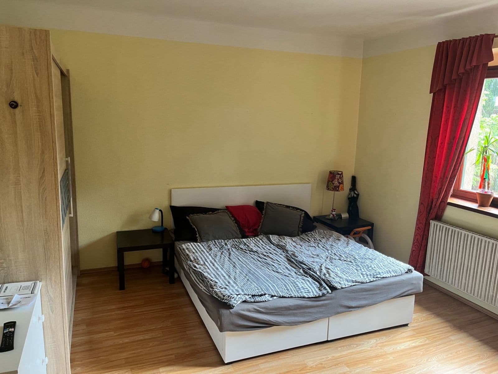 Prenájom bytu 1-izbový 45 m², Káranská, Praha, Praha Prenájom bytu 1-izbový 45 m², Káranská, Praha, Praha