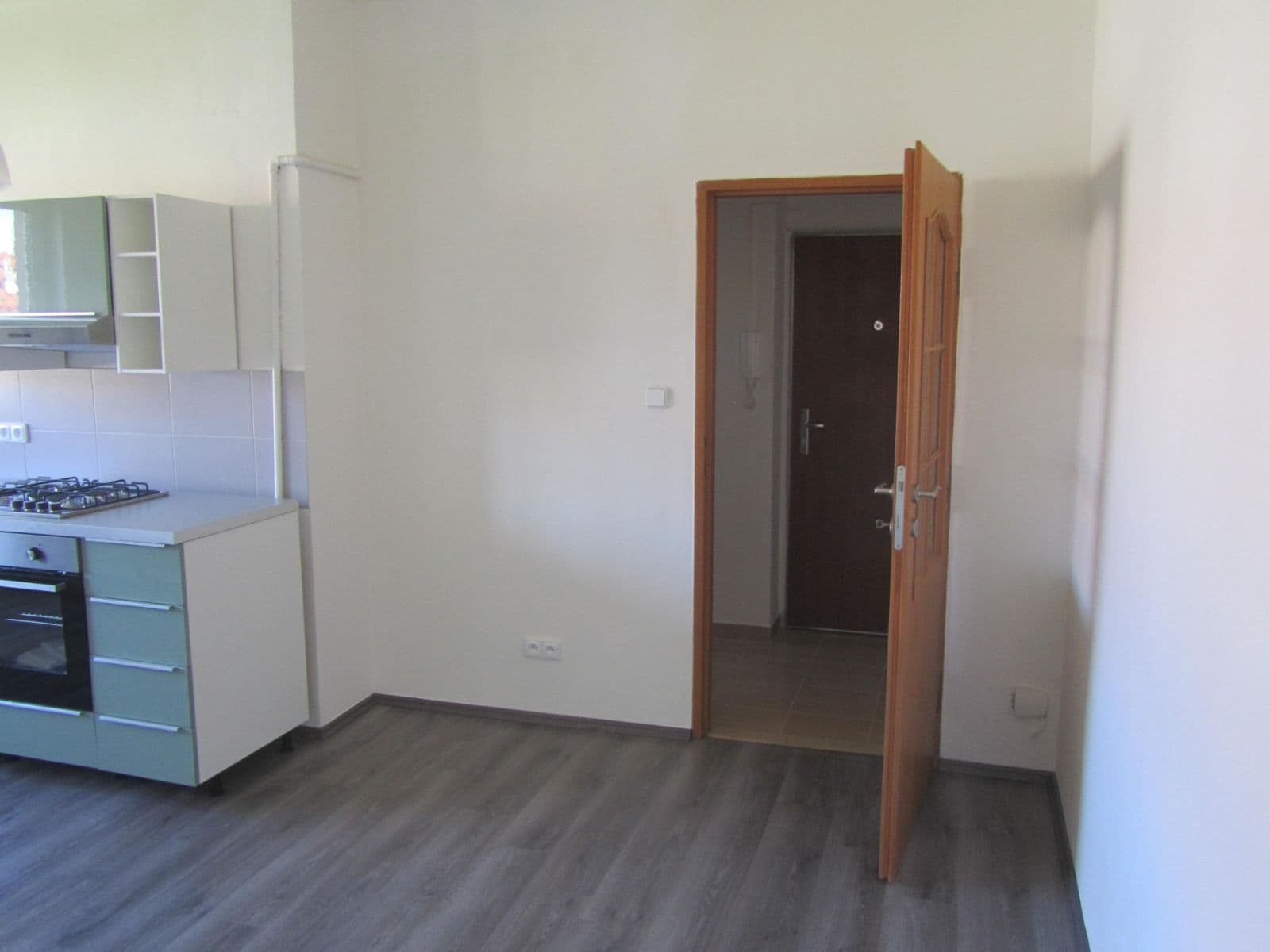 Prenájom bytu 2-izbový 42 m², U Nových domů III, Praha, Praha Prenájom bytu 2-izbový 42 m², U Nových domů III, Praha, Praha