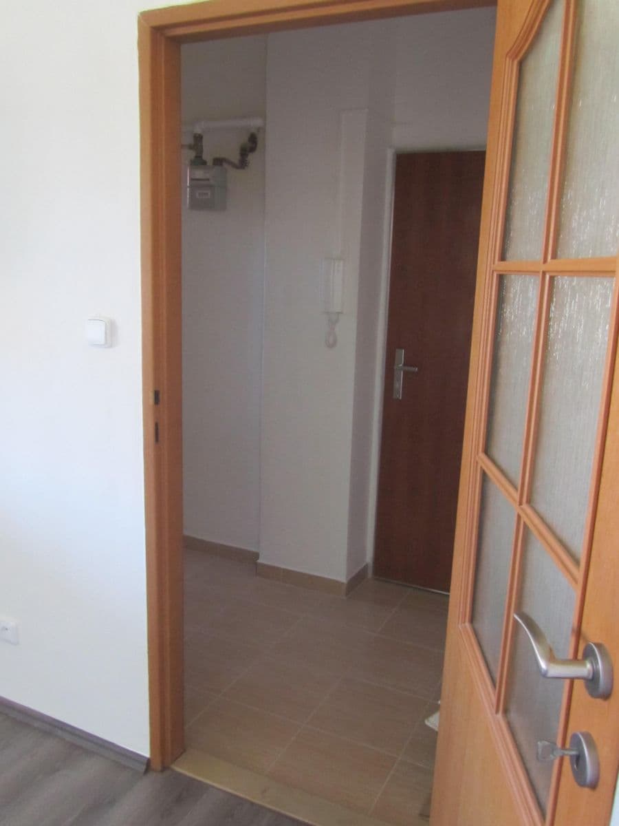 Prenájom bytu 2-izbový 42 m², U Nových domů III, Praha, Praha Prenájom bytu 2-izbový 42 m², U Nových domů III, Praha, Praha