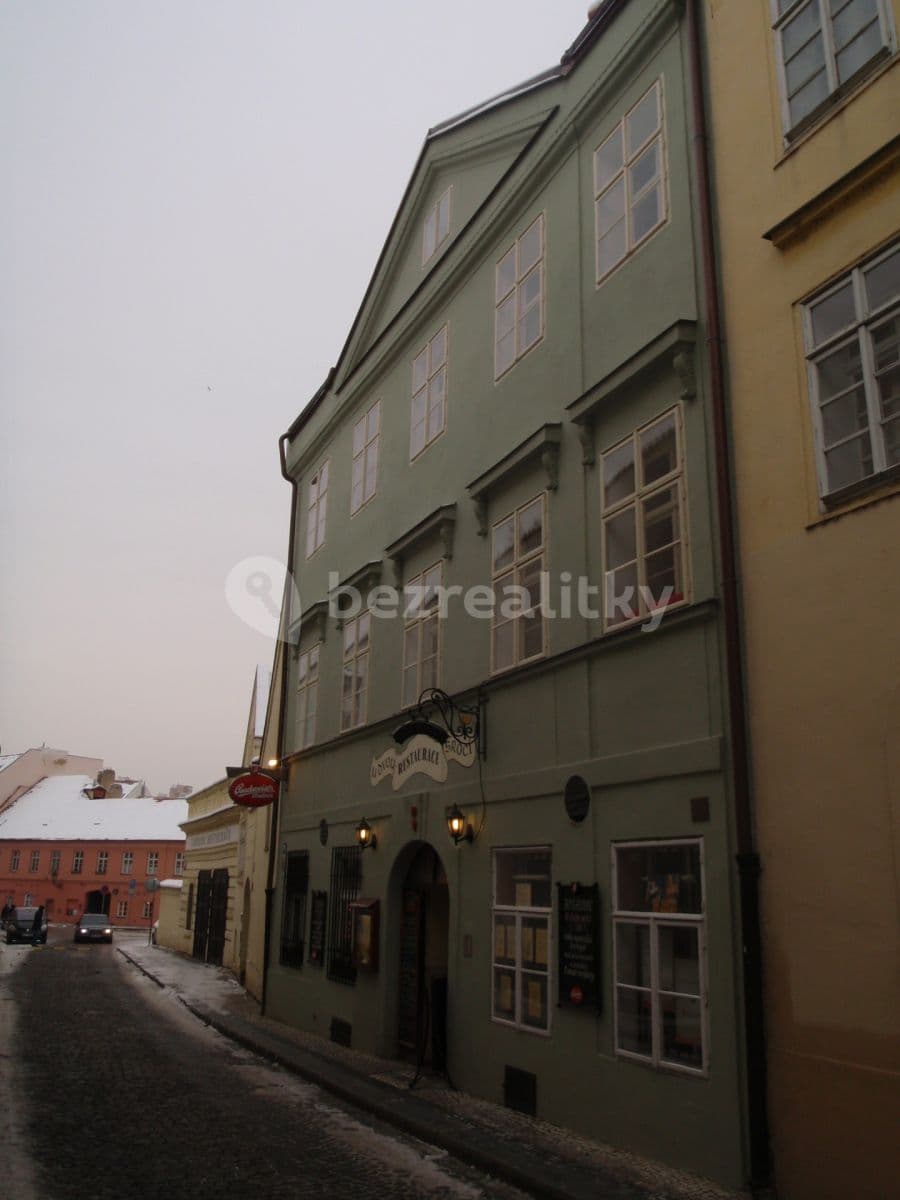 Prenájom bytu 3-izbový 92 m², U Lužického semináře, Praha, Praha Prenájom bytu 3-izbový 92 m², U Lužického semináře, Praha, Praha