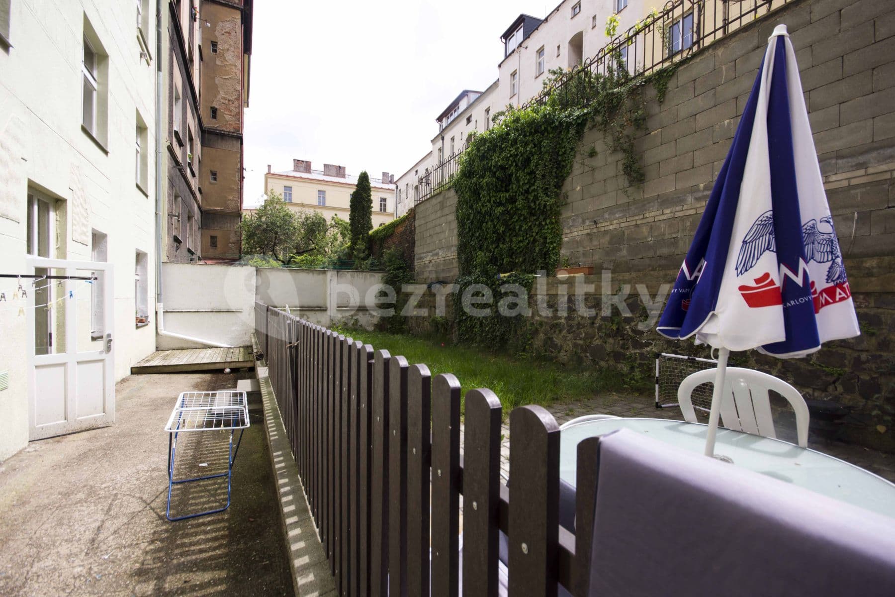 Prenájom bytu 2-izbový 46 m², Na Březince, Praha, Praha Prenájom bytu 2-izbový 46 m², Na Březince, Praha, Praha