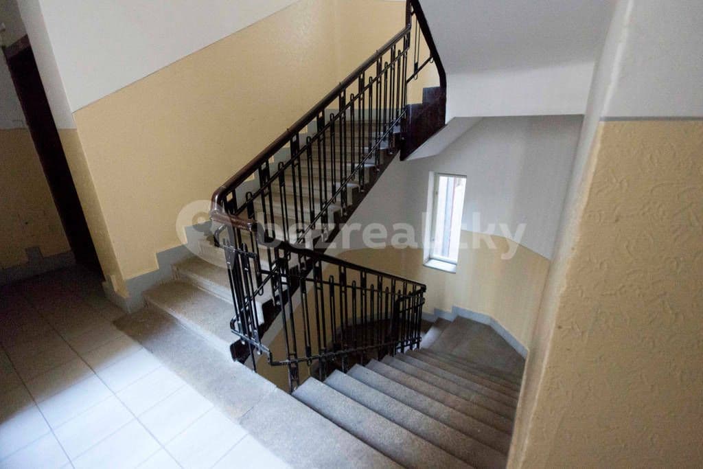 Prenájom bytu 2-izbový 46 m², Na Březince, Praha, Praha Prenájom bytu 2-izbový 46 m², Na Březince, Praha, Praha